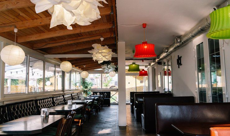 Пансионат "Dublin & Dolphin" / "Дублин и Дельфин"