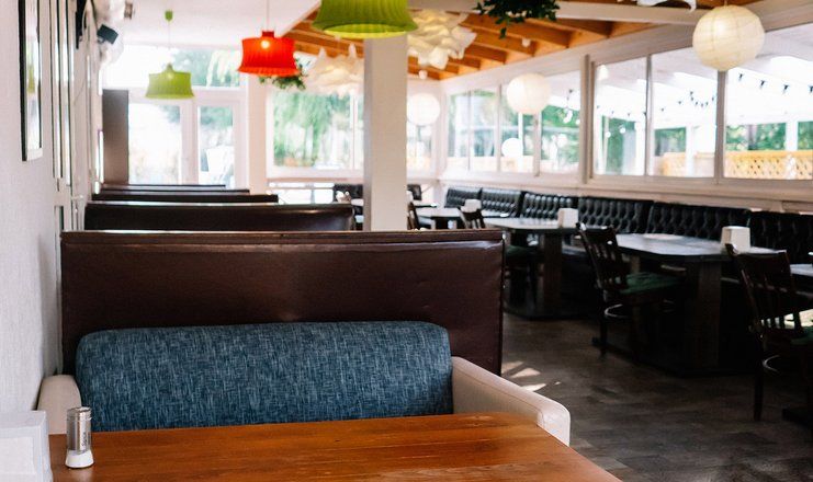 Пансионат "Dublin & Dolphin" / "Дублин и Дельфин"