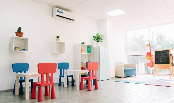 Пансионат "Dublin & Dolphin" / "Дублин и Дельфин"