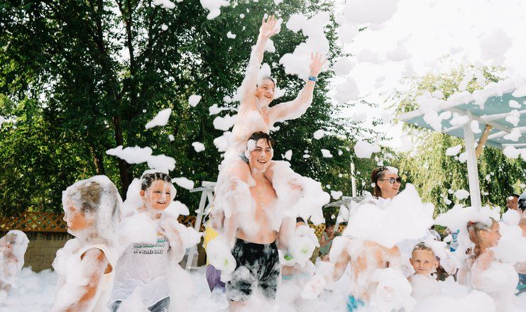 Пансионат "Dublin & Dolphin" / "Дублин и Дельфин"